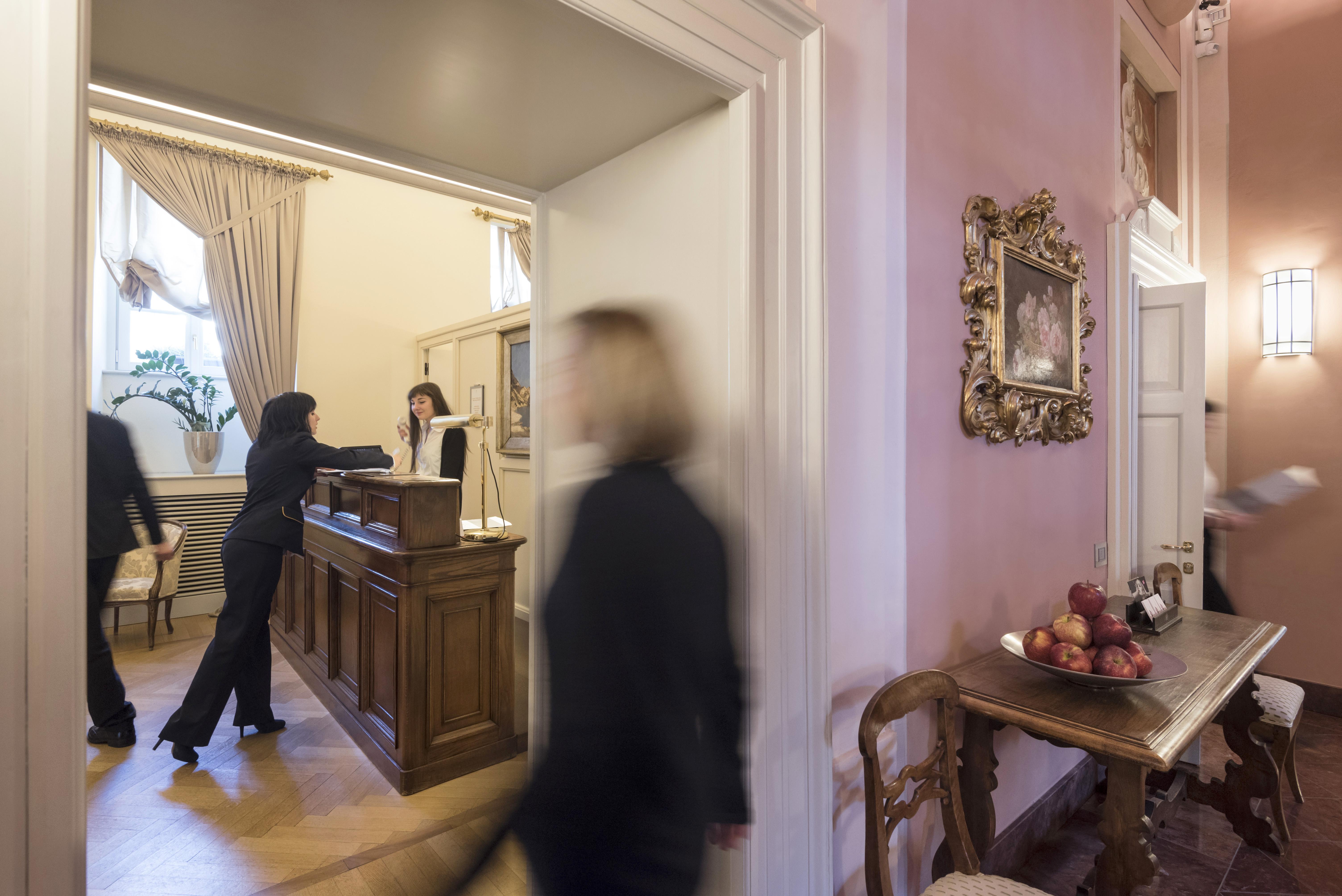 Grand Hotel Della Posta Сондріо Екстер'єр фото